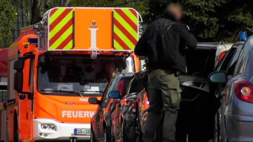 S0NZ0010000243100.00 01 13 06.Standbild002