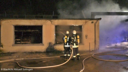Sequenz 01.00 03 57 11.Standbild018 (1)